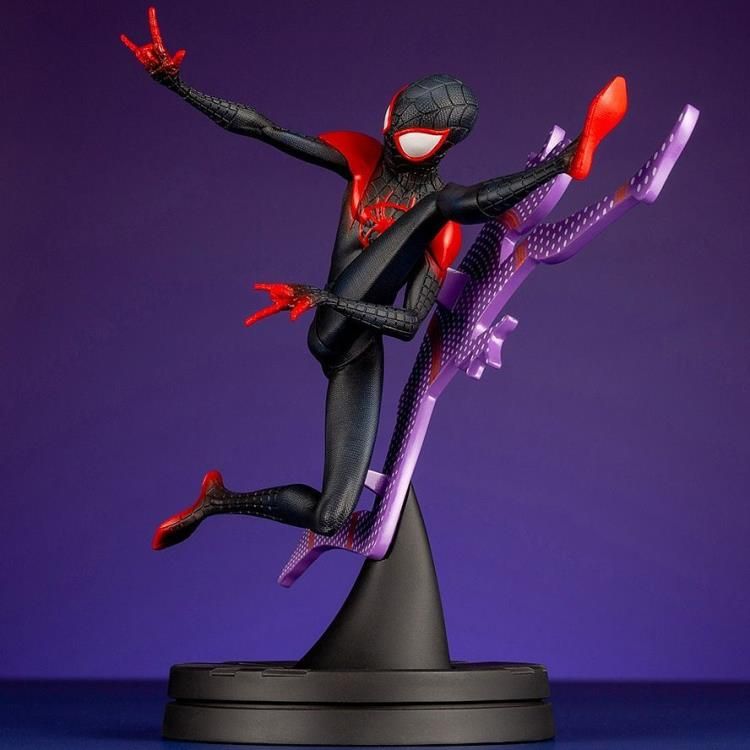 Spider-Man: Into the Spider-Verse ArtFX+ Spider-Man (Hero Suit Ver.) Statue [bigbadtoystore.com] Spider-Man: Into the Spider-Verse ArtFX+ Spider-Man (Hero Suit Ver.) Statue 4