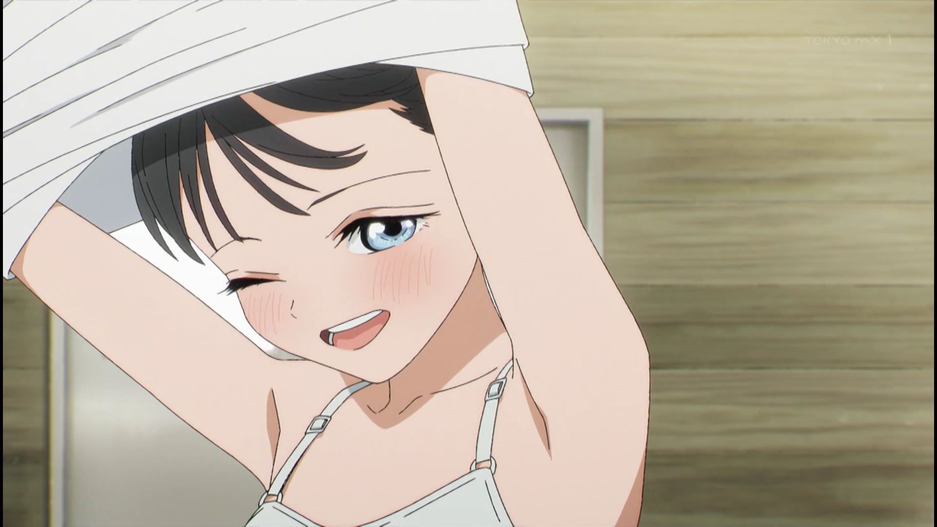 In the anime "Tomorrow's Sailor Suit" 11 episodes, girls' erotic undressing bras are seen and bathing scenes! 15