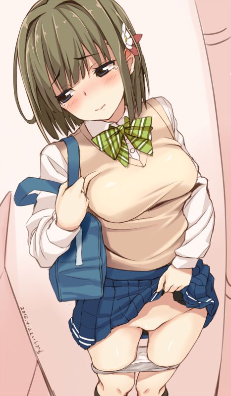 I also want to see girls' pants in a dignified manner, so I'm waiting for someone to come up with a skirt! 19