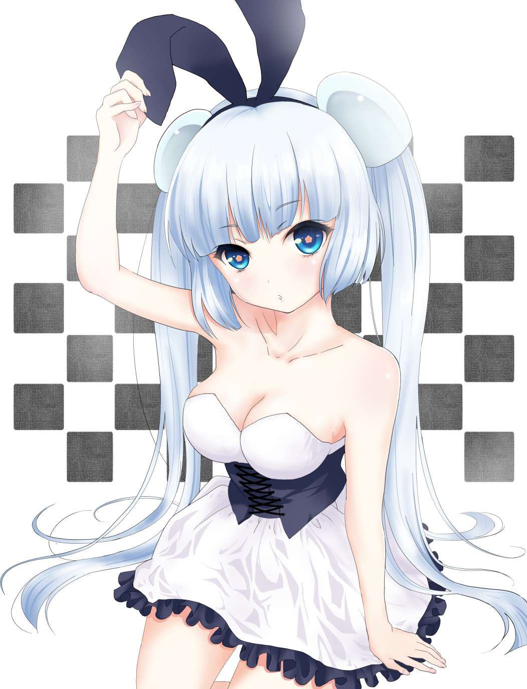 Miss Monochrome Secondary Erotic Images 15