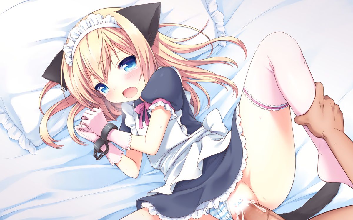 I and I both want to hire such a cute and big maid and secross every day! 4