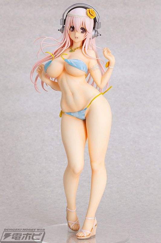 [Super Sonico] swimsuit is unraveled and the erotic sunburn trace version of the porori figure! 2