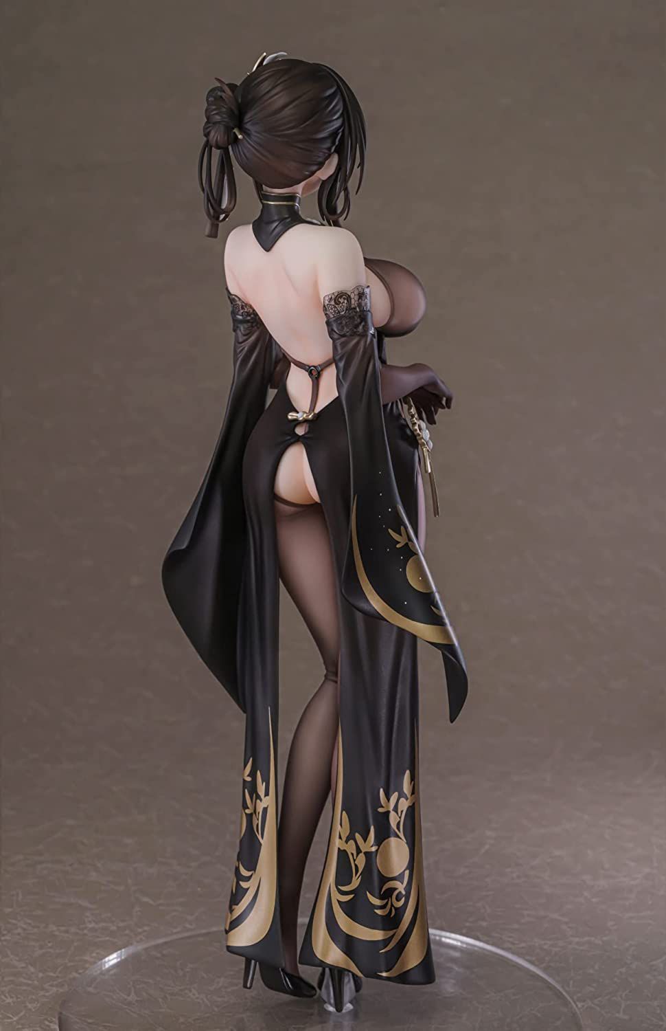 "Azure Lane" A ridiculously erotic figure with a full view of the back and buttocks from behind with the whip of the sea 9
