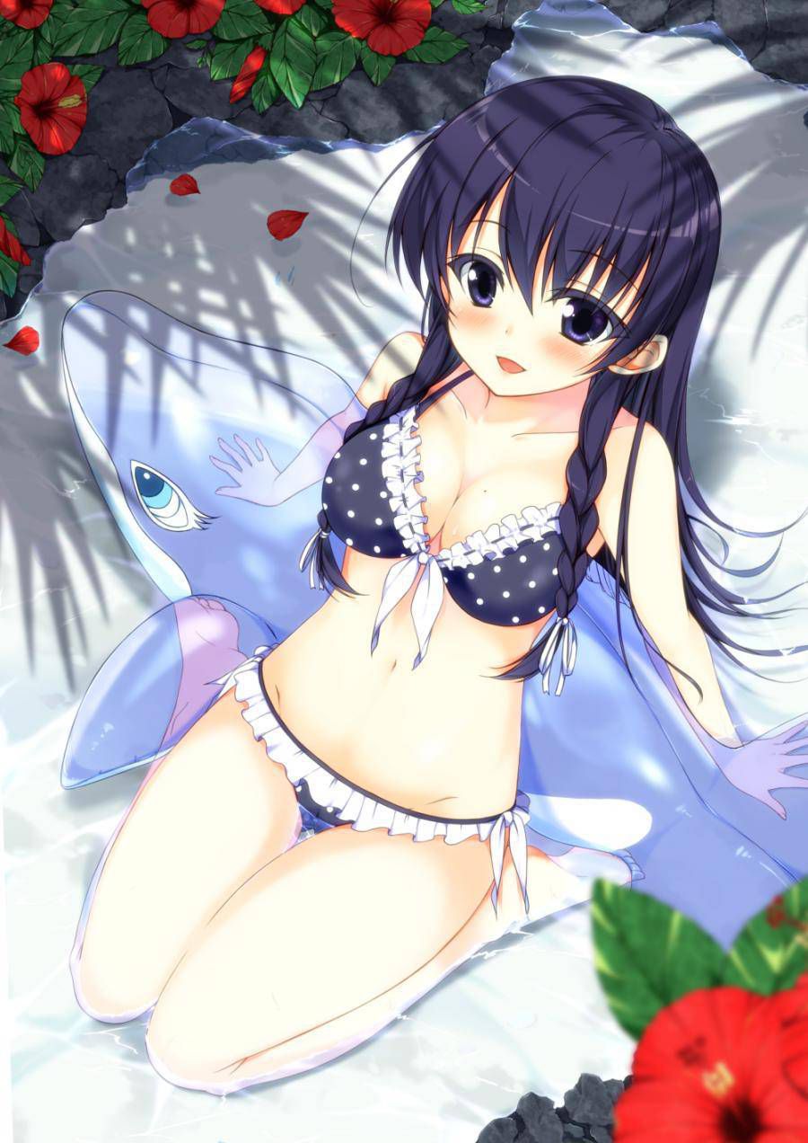 The area of the girl cloth in the swimsuit is too !!! Please take a picture that will be 6
