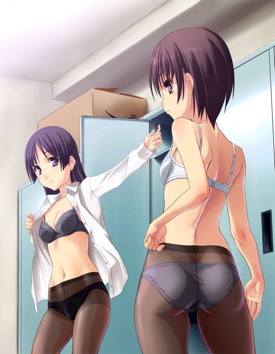 Lucky lucky lewd erotic image that comes across while changing clothes 12