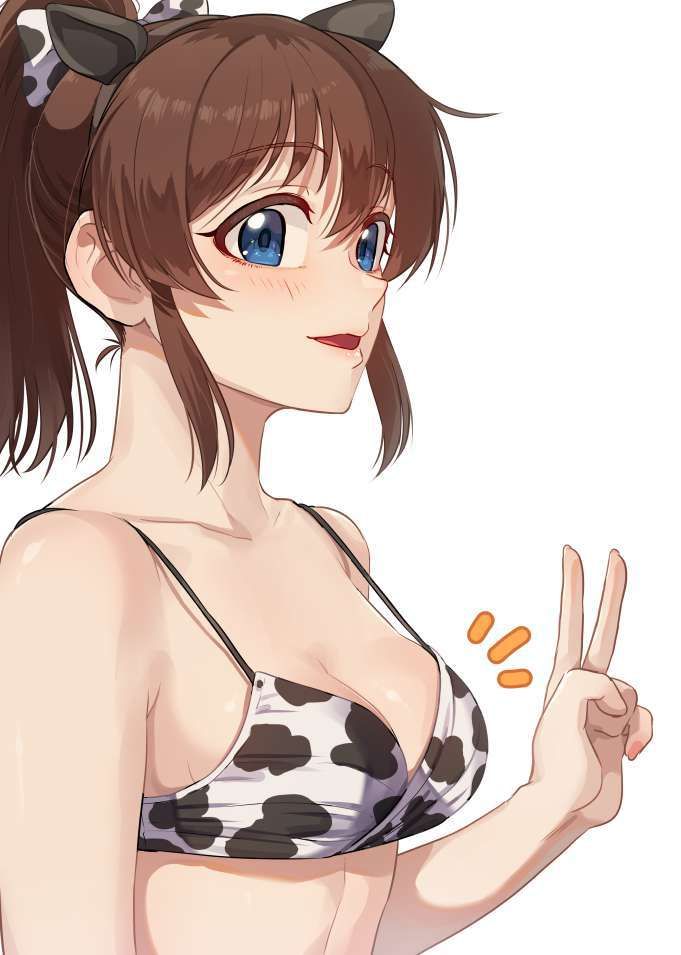 The secondary erotic image of the swimsuit is good. 3