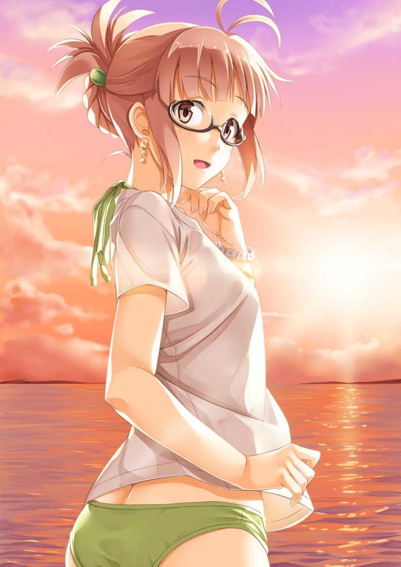 Two-dimensional image summary of a beautiful girl with Glasses! Sometimes non-erotic is also good! 18