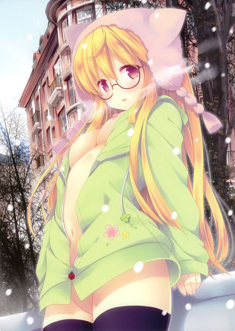 【Secondary】Is it some training? Erotic image of a girl playing exposed outside in the middle of winter I think 23