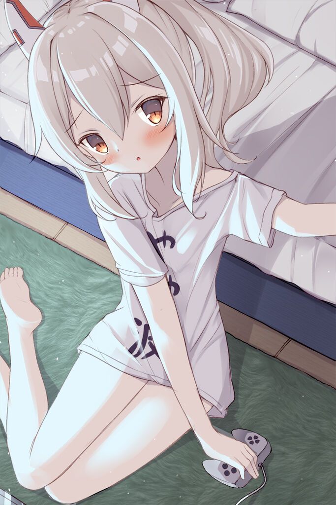 [Intense selection 118 sheets] secondary image of barefoot or soles or cute loli beautiful girl 88