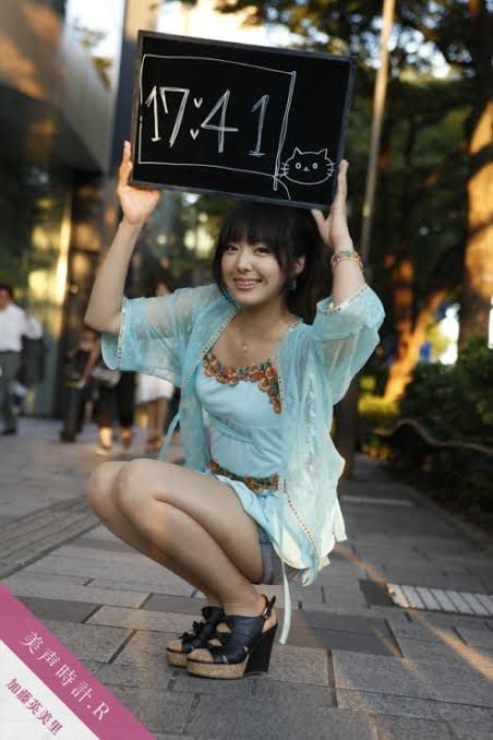 Voice actor Emiri Kato(35) wwww which is ridiculously cute without correction 15