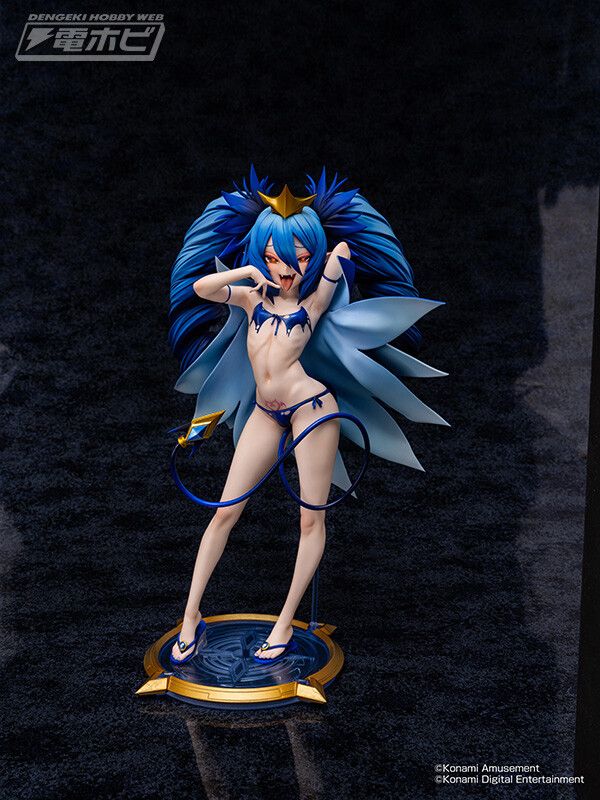 Erotic figure of erotic expression with a crest in insanely erotic clothes of [Bomber Girl] Aqua! 3