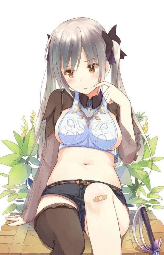 [Secondary] girls wearing shorts: Illustration 4