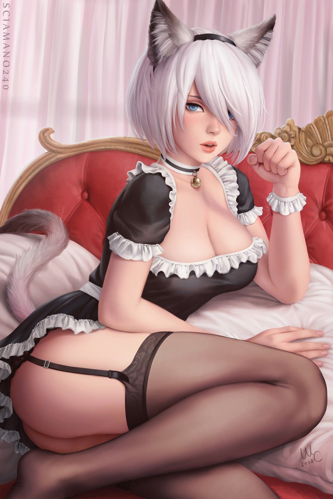 The black garter belt is good, but I think that the white garter belt is good recently these days. 4