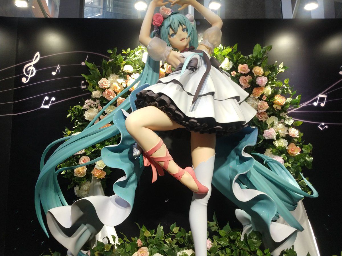 [There is a pantyhose] hatsune Miku's life-size figure, too naughty 2