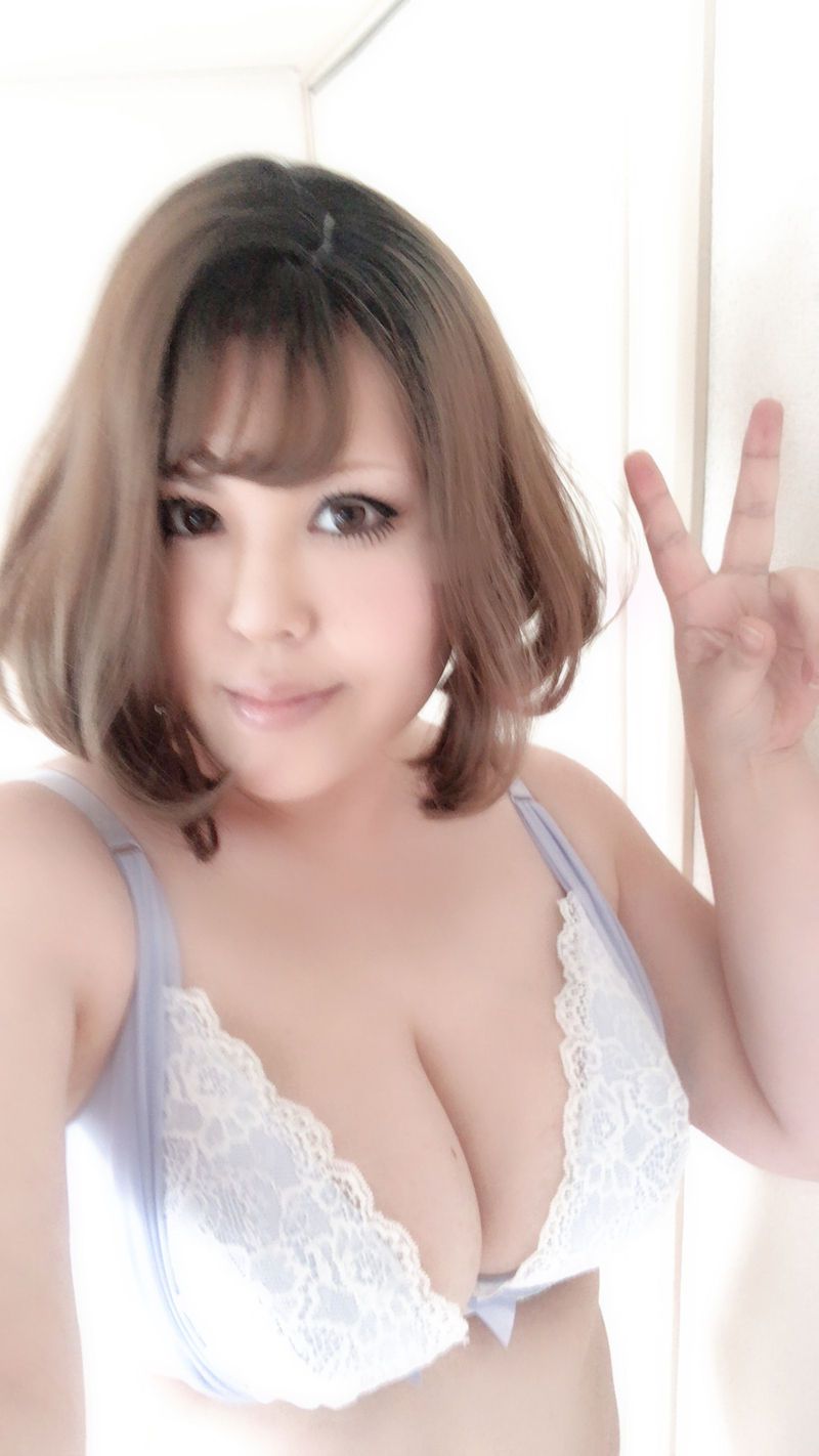 Nao Kazu 32