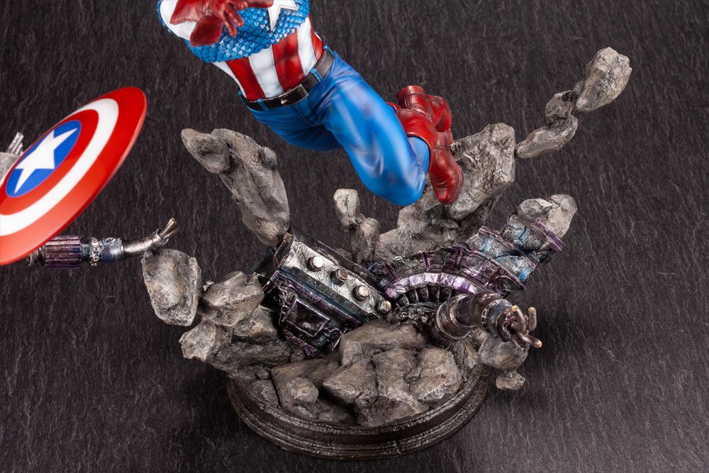 Marvel Comics Captain America Fine Art Statue [bigbadtoystore.com] Marvel Comics Captain America Fine Art Statue 16