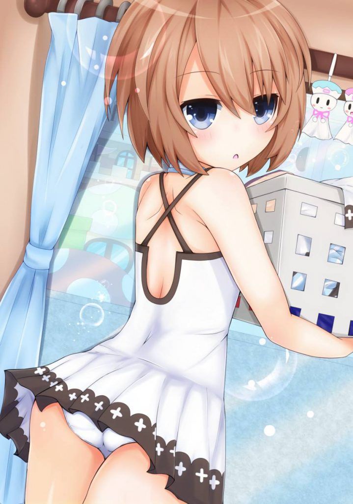 Please take a second picture in the Hyperdimension Neptunia! 12