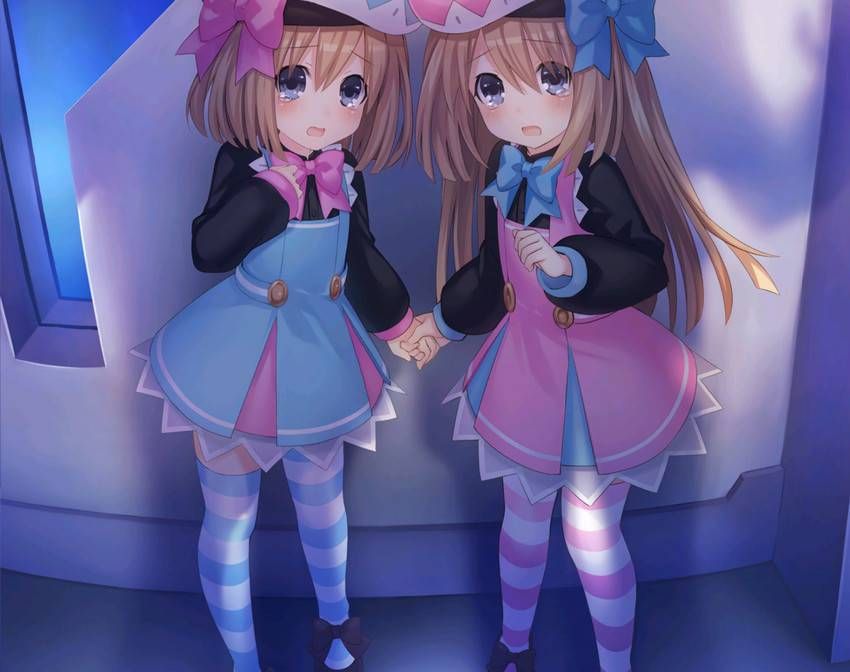 Please take a second picture in the Hyperdimension Neptunia! 6