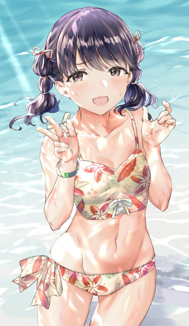 Please give a second picture to squeeze in a swimsuit! 19