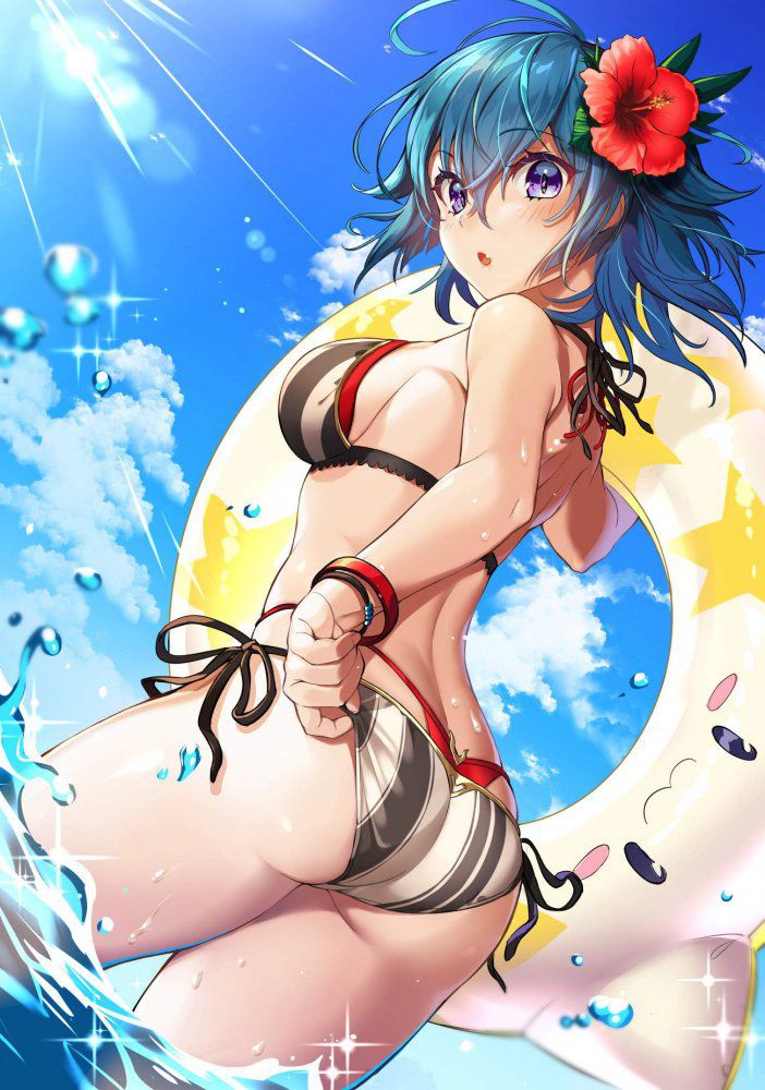 Please give a second picture to squeeze in a swimsuit! 4