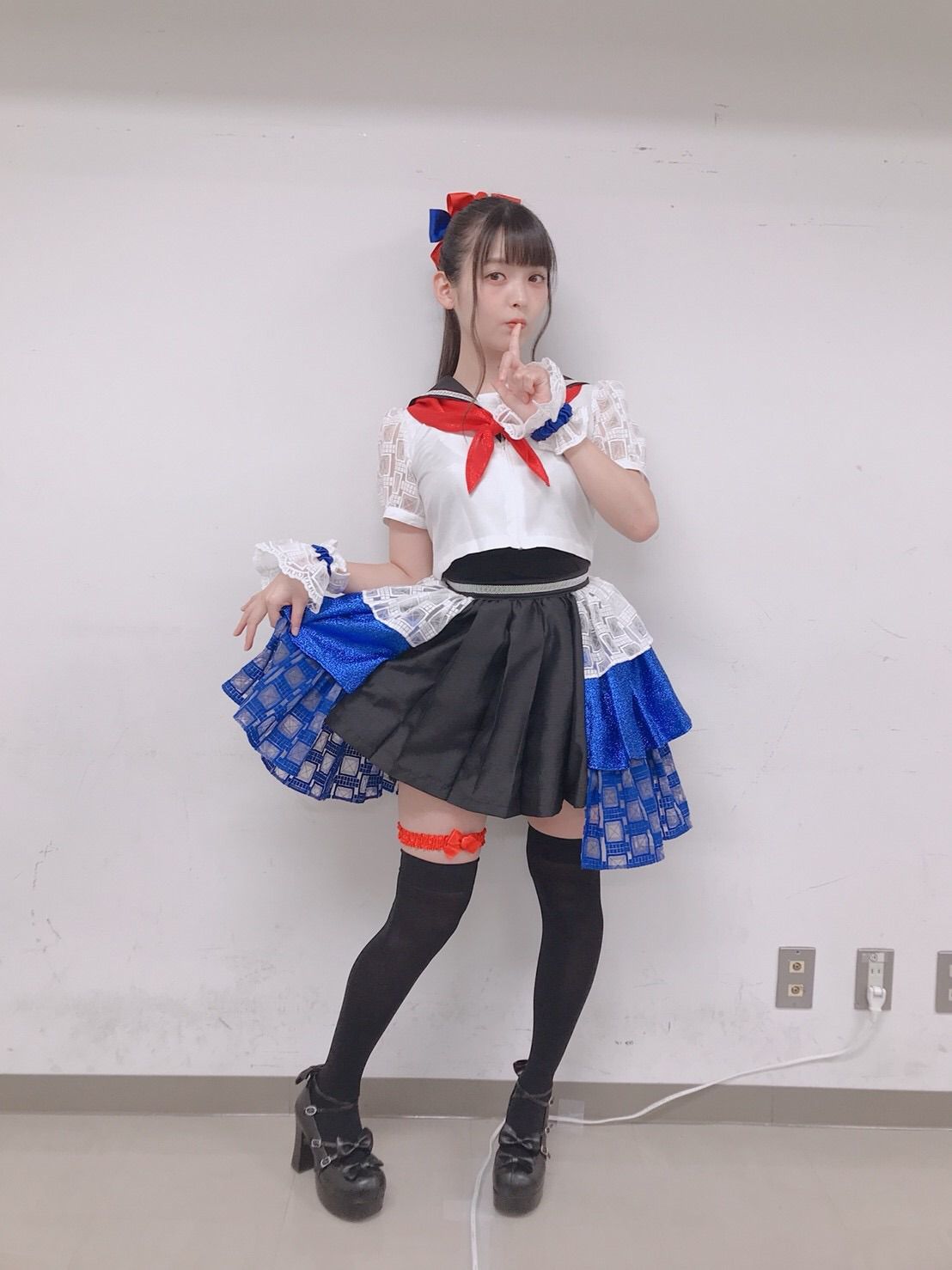 Sumire Uesaka "to emphasize the thigh... W] also erotic image offer Wwwwwww 12