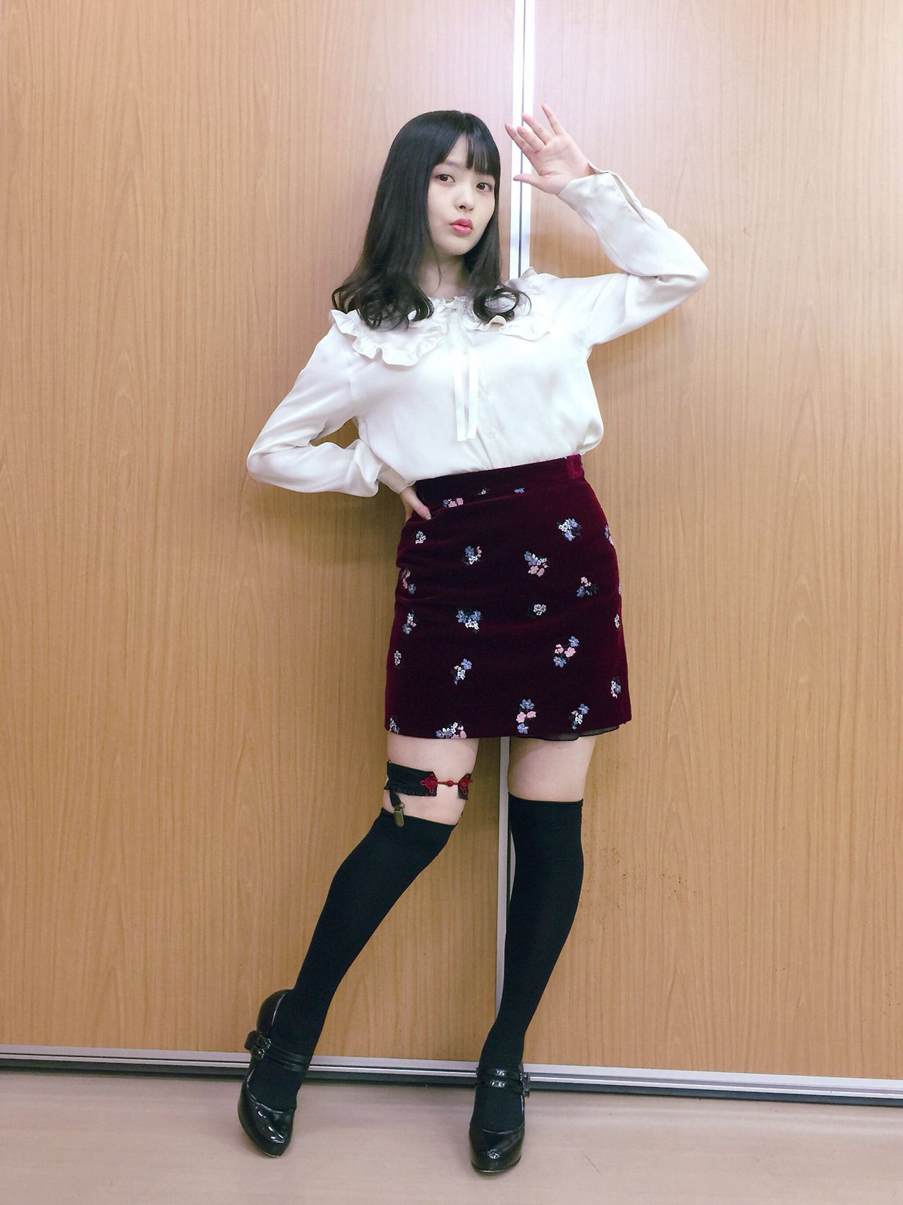 Sumire Uesaka "to emphasize the thigh... W] also erotic image offer Wwwwwww 17