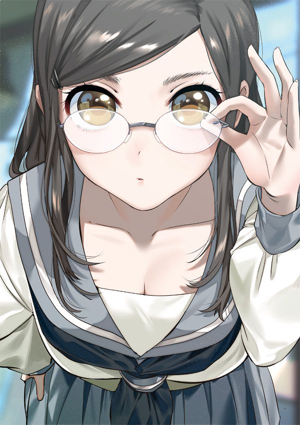 [Conscious high so] the secondary image of women who are doing glasses 40