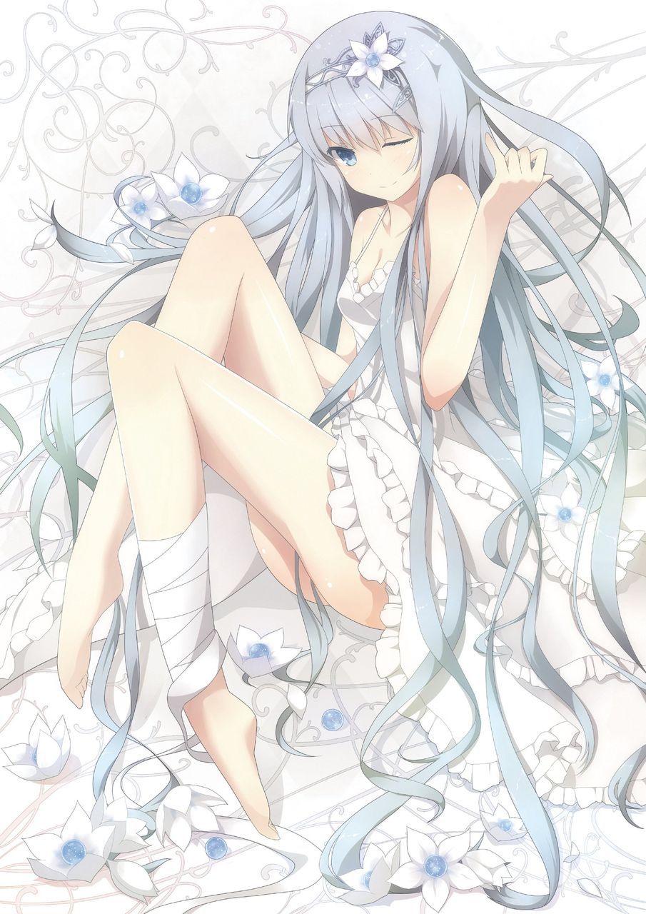 I can see the lewd charm of the silver hair. 6