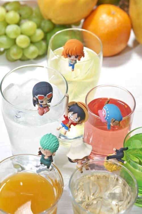 One Piece Ochatomo Tea Time Of Pirates Box of 8 Figures [bigbadtoystore.com] One Piece Ochatomo Tea Time Of Pirates Box of 8 Figures 11