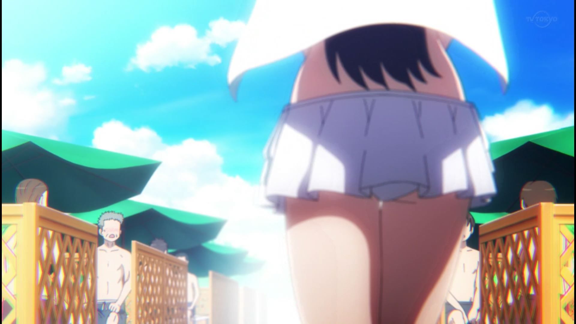In episode 7 of the anime "Komi-san is a communicator," the swimsuits of girls with erotic! 9