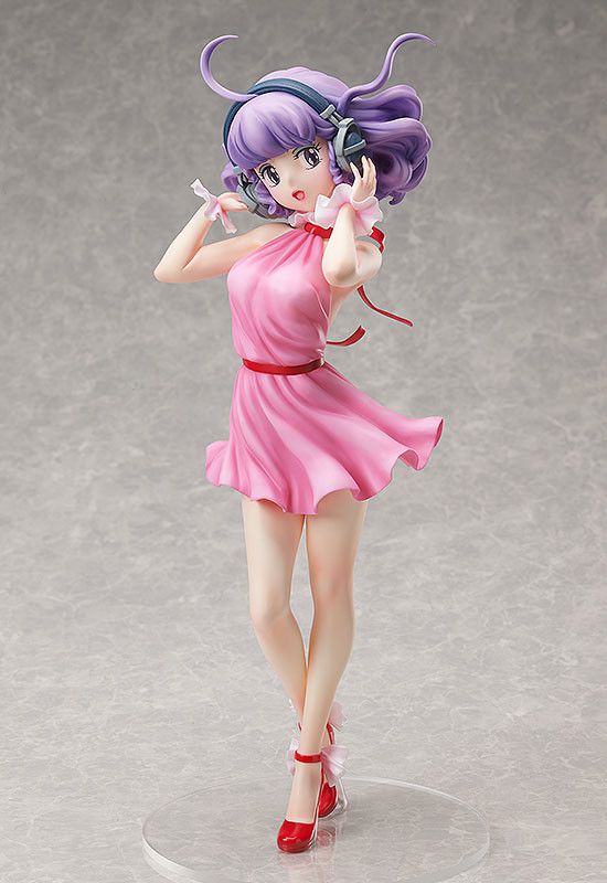 "Magical Angel Creamy Mami" Erotic figure of Creamy Mami's and back in an erotic dress 3