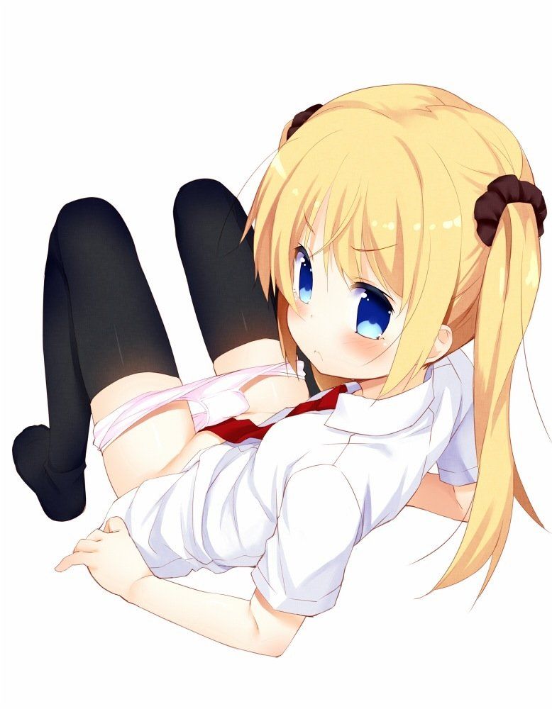 The thighs of the girl wearing thighhighs is too erotic, right? 14