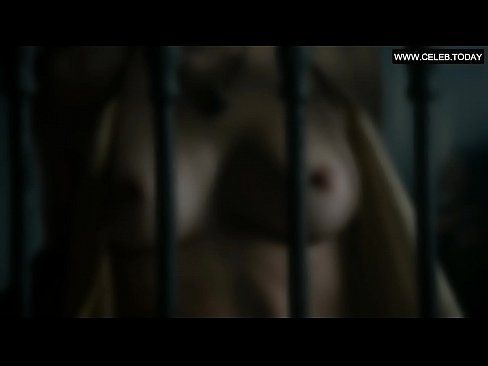 Rosabell Laurenti Sellers - Flashing her perky boobs - Game of Thrones s05e07 (2015) - 3 min 15