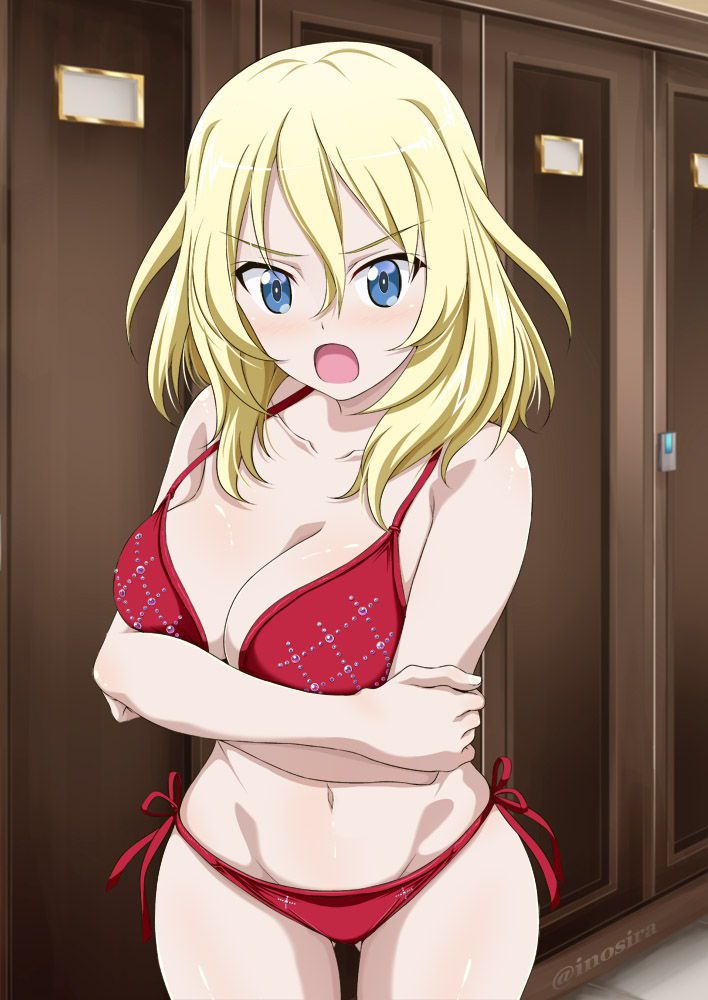 Erotic pictures of girls und Panzer! 10