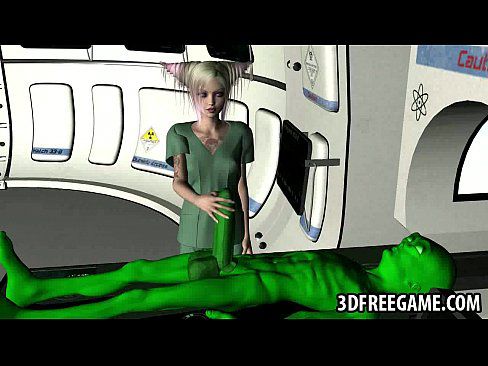Tattooed 3D cartoon babe gets fucked by an alien - 2 min 5