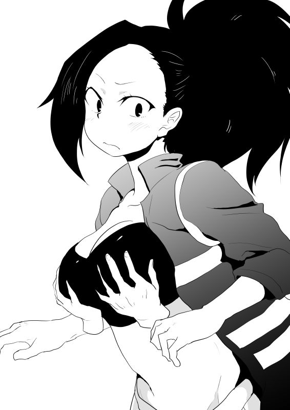 Momo yaoyorozu 81