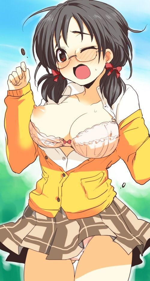 Huge She was too excited to see her breast pop. I saw a nipple! [Porori/zip] 9