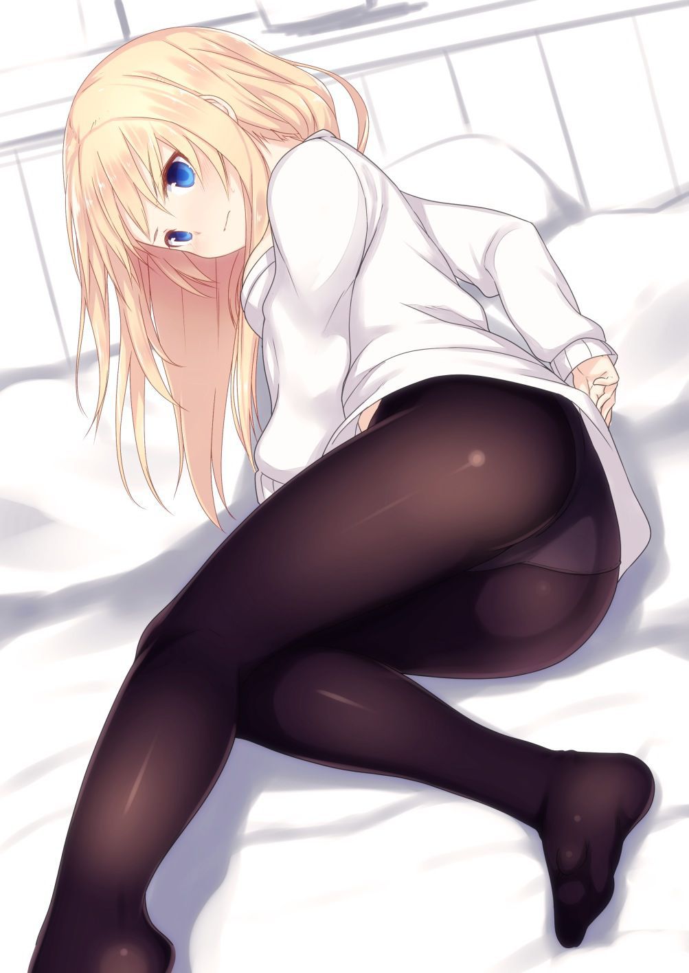 The second erotic image of the girl who did the butt of the WWWW 3 1