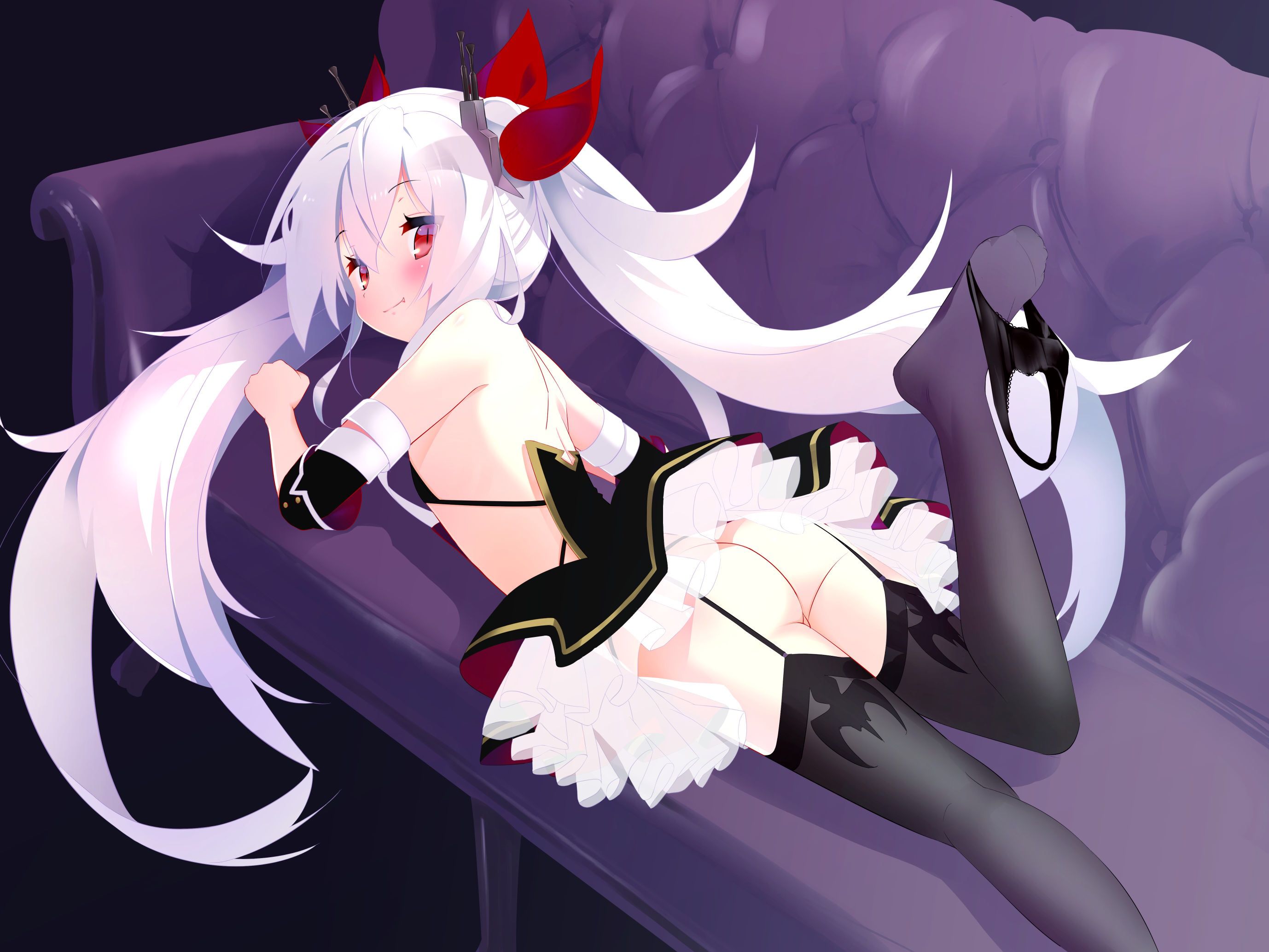 【Vampire-chan】Secondary erotic image of Azul Lane's silver-haired Lori sexy destroyer vampire-chan 40