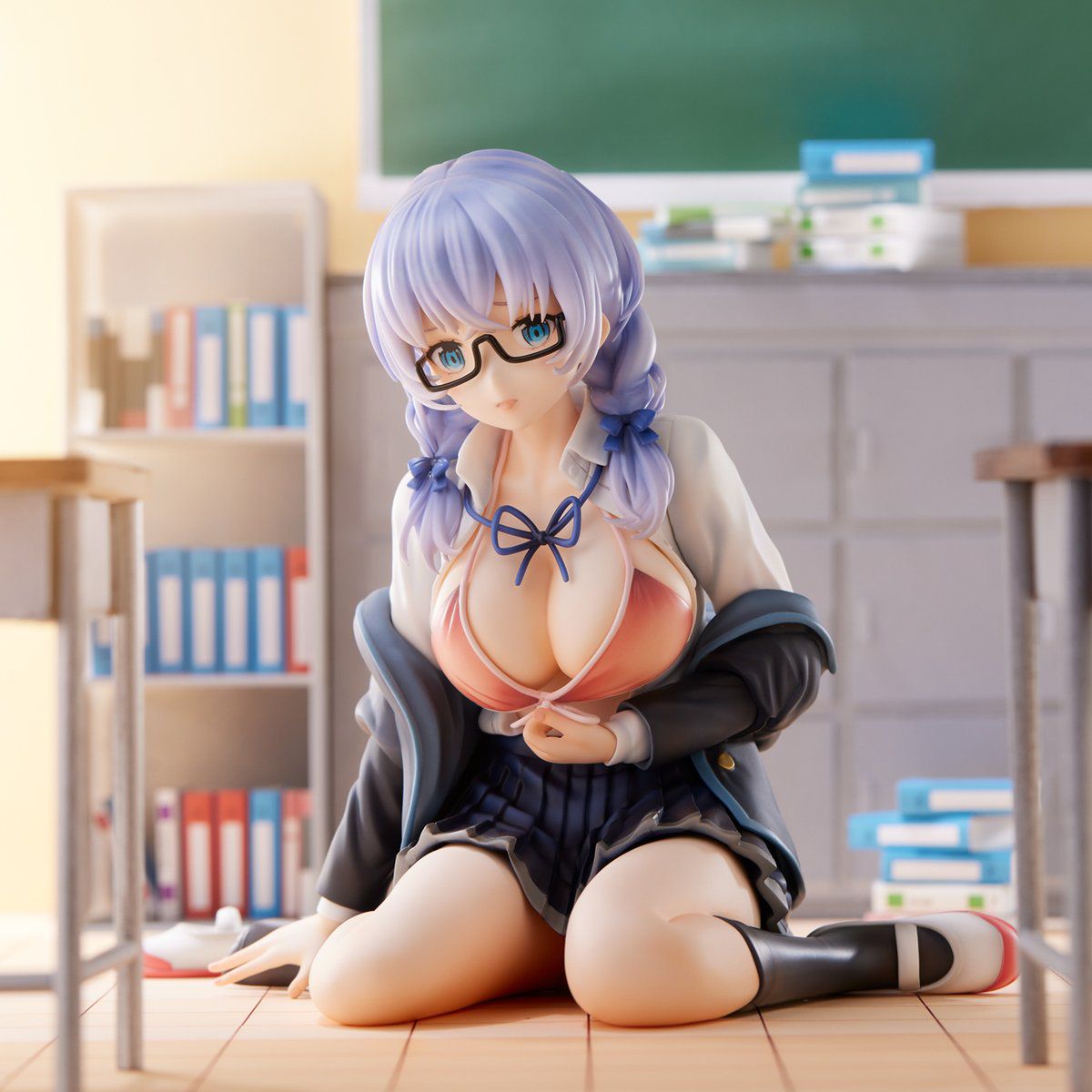 Very Hot Figurines 338