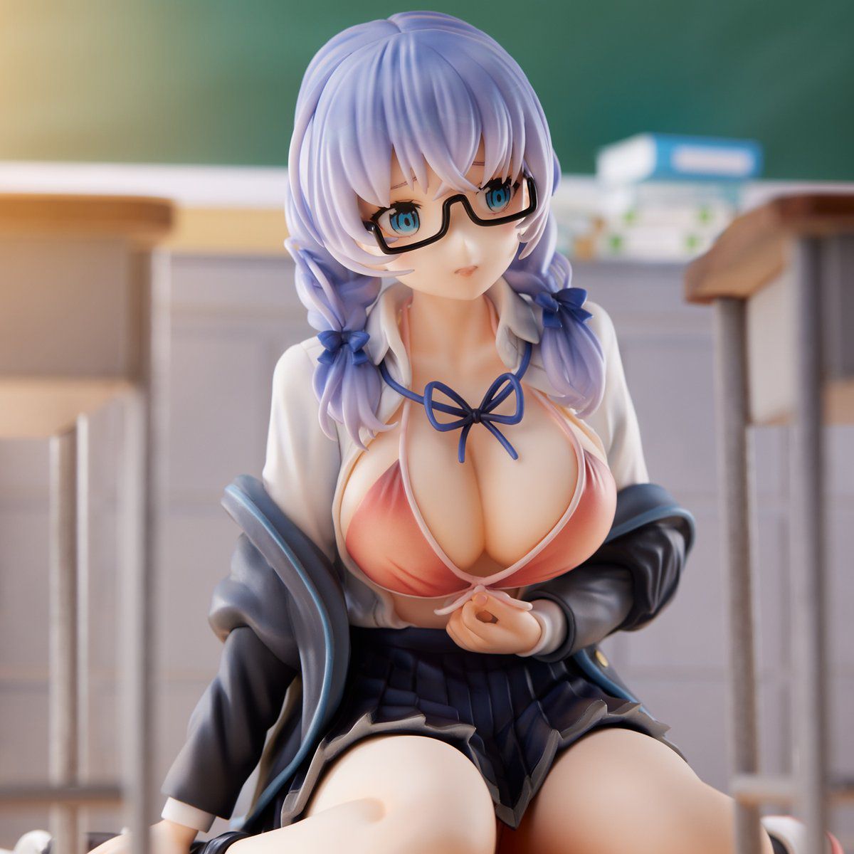 Very Hot Figurines 339