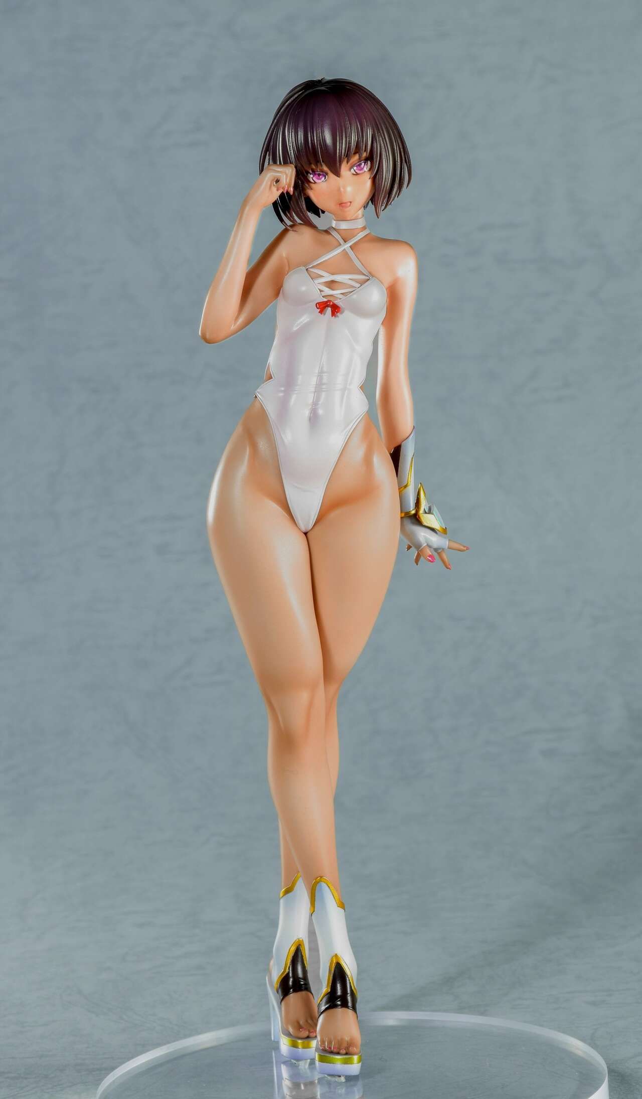 Very Hot Figurines 564