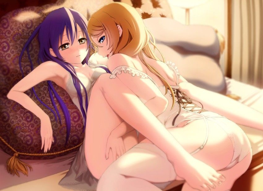 [secondary] Yuri put on a picture 10