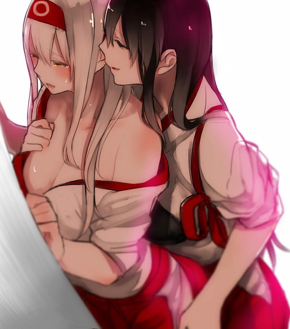 [secondary] Yuri put on a picture 33
