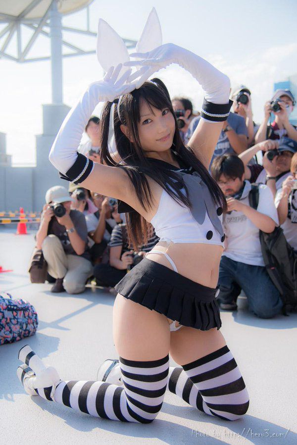 Do you want a naughty picture of a female cosplayers???? Wwwwwwwwww 2