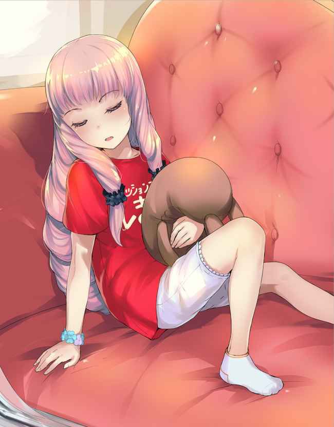 [relaxation] the second image of girls who lie at full length, and relax in a sofa 30