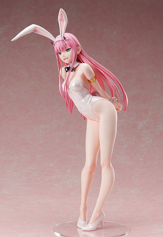 "Darling in the Frankies" Zero-two erotic figure with raw legs in an erotic white bunny! 4