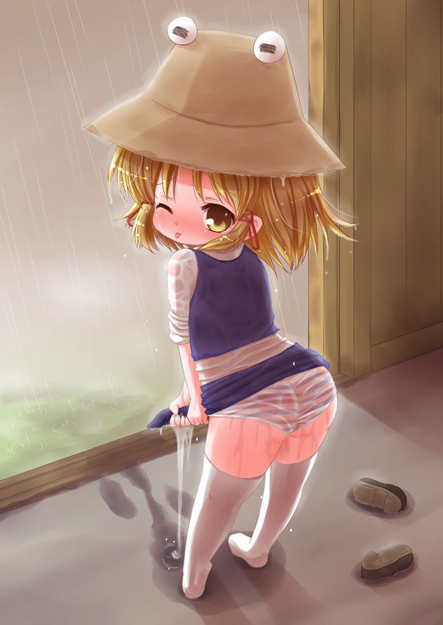 Image of the east character who clothes get wet, and is transparent 44