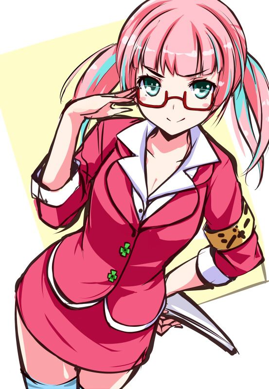 And the glasses! In her glasses! Together these secondary images only 33