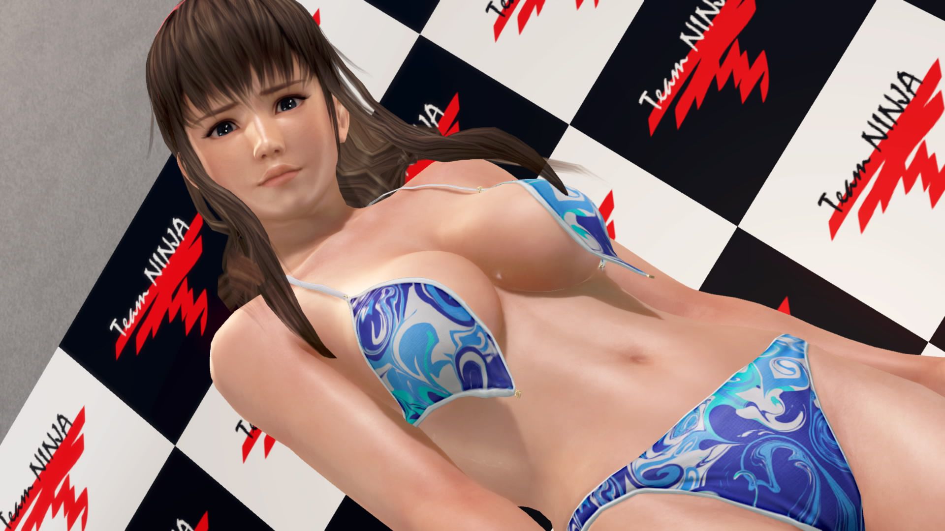 Photo session with DOAX3 new swimsuit 'Mills mess"(faint, Hitomi, Marie, autumn leaves, Elena ed.) 10